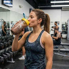 750ml Gym Shaker Bottle – Durable BPA-Free Protein Shake Cup with Mixing Ball for Supplements & Sports Use